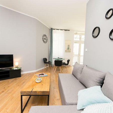 Blue Apartment Old Town Air Condition P4You Pl คราคูฟ ภายนอก รูปภาพ