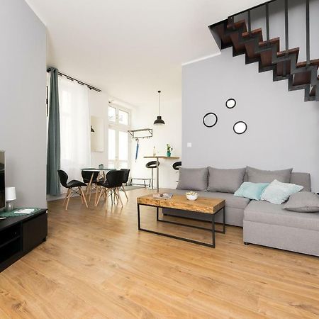 Blue Apartment Old Town Air Condition P4You Pl คราคูฟ ภายนอก รูปภาพ