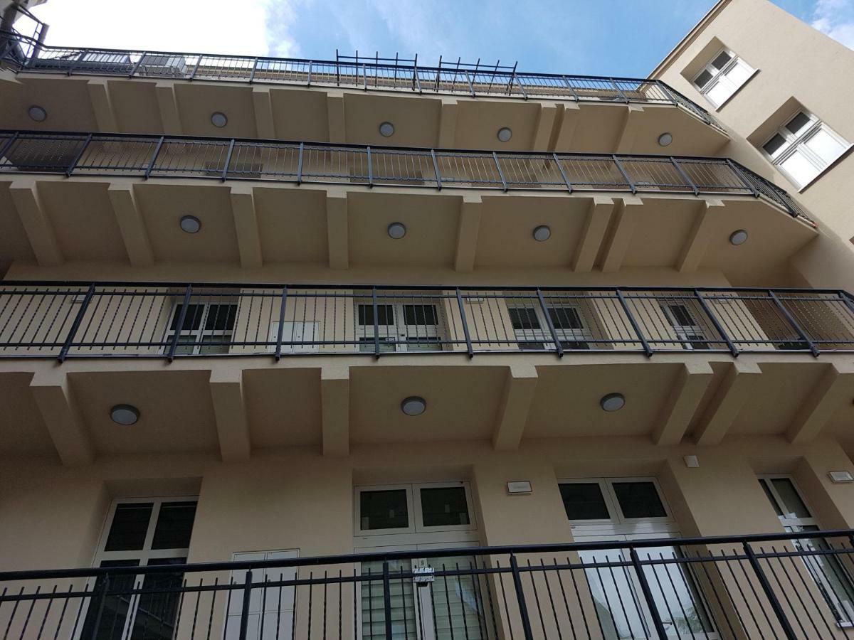 Blue Apartment Old Town Air Condition P4You Pl คราคูฟ ภายนอก รูปภาพ