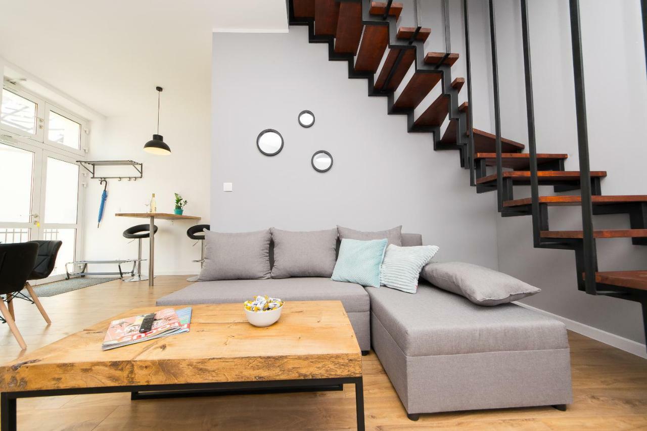 Blue Apartment Old Town Air Condition P4You Pl คราคูฟ ภายนอก รูปภาพ